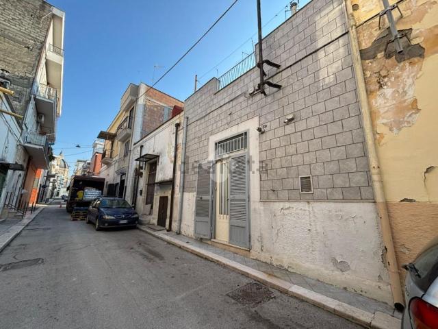 Rustici e casali in vendita di 45 m² in Via Forero, 39