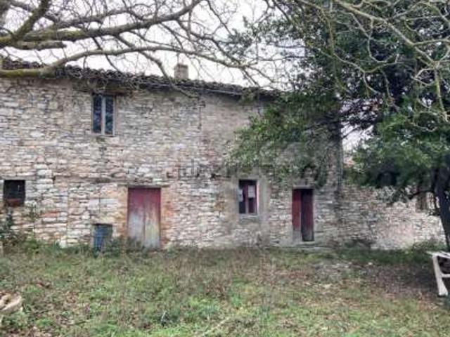 Rustici e casali in vendita di 476 m² in Via San Bartolomeo Di Gaifa