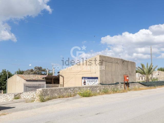 Rustici e casali in vendita di 479 m² in Contrada Guardiola, 37