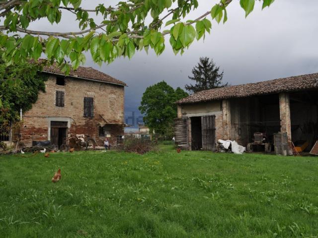 Rustici e casali in vendita di 470 m² in Strada Colmignola, 2