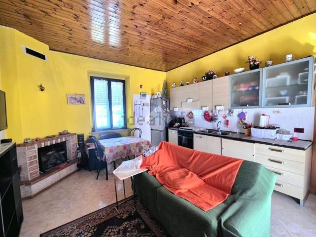 Rustici e casali in vendita di 47 m² in Via Luigi Ripamonti, 17