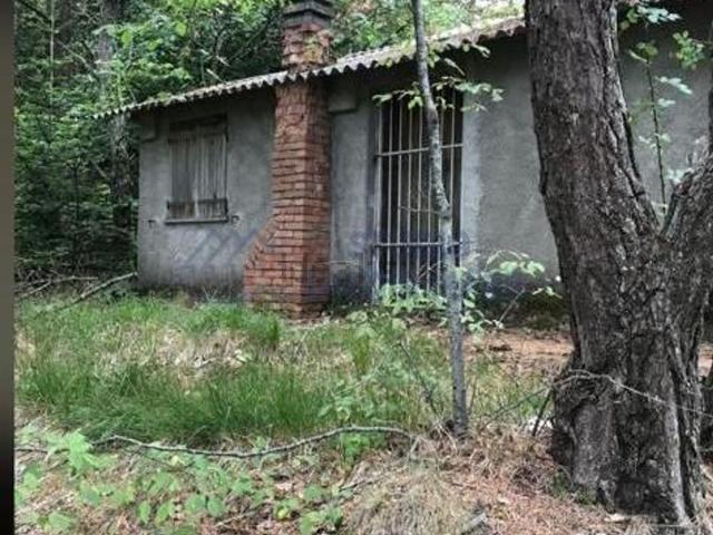 Rustici e casali in vendita di 48 m² in Strada Senza Nome