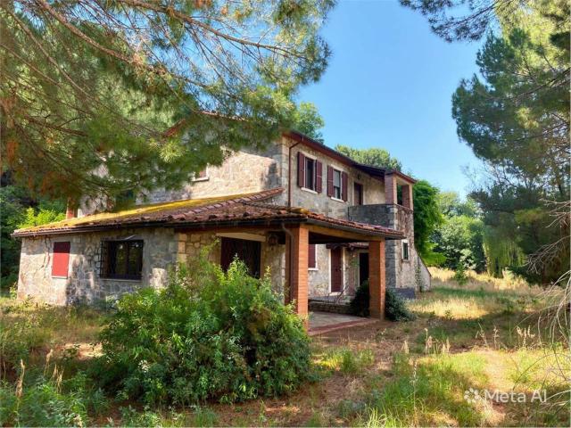 Rustici e casali in vendita di 500 m²