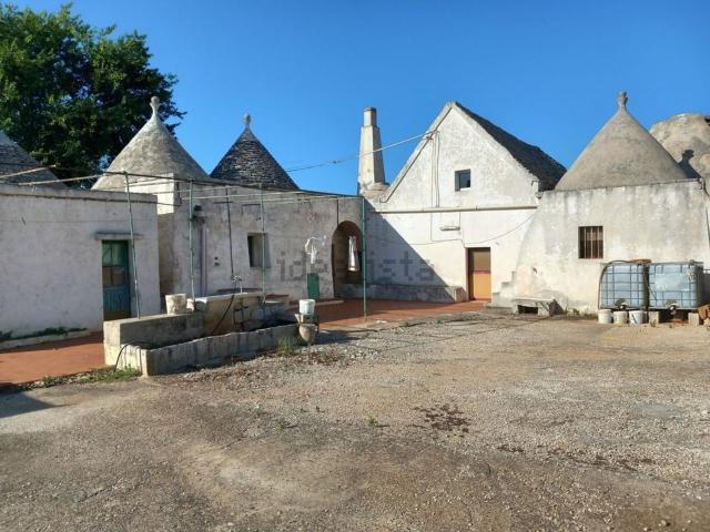 Rustici e casali in vendita di 500 m² in Contrada Foggia di Sauro