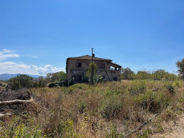 Rustici e casali in vendita di 500 m² in Strada Amelia Giove