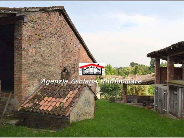 Rustici e casali in vendita di 500 m² in Via della Chiesa