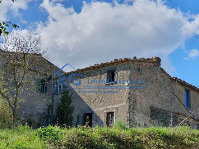 Rustici e casali in vendita di 500 m² in Vicolo Monterado