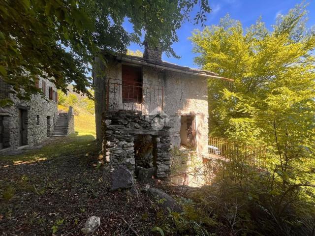 Rustici e casali in vendita di 50 m² in Via Dalco