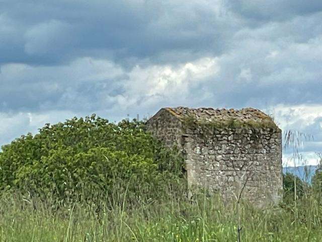Rustici e casali in vendita di 50 m² in Località Scomparti