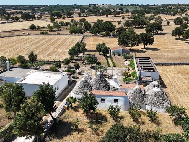 Rustici e casali in vendita di 513 m² in Via Camillo Benso Conte di Cavour