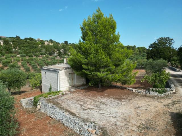 Rustici e casali in vendita di 51 m² in Contrada Paretano, 303