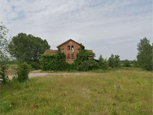Rustici e casali in vendita di 527 m² in Viale Don Luigi Sturzo, 311