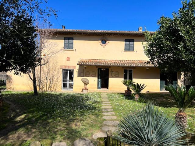 Rustici e casali in vendita di 530 m² in Strada della Valle dei Pelati