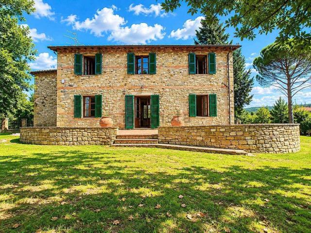 Rustici e casali in vendita di 550 m² in Località Mugnana