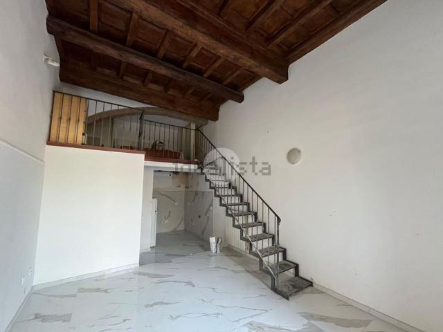 Rustici e casali in vendita di 55 m² in Via della Villa Nova, 25