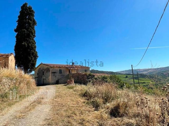 Rustici e casali in vendita di 600 m²