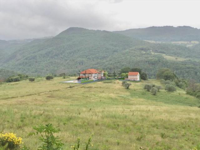 Rustici e casali in vendita di 600 m² in Piazza Sant&apos Anna
