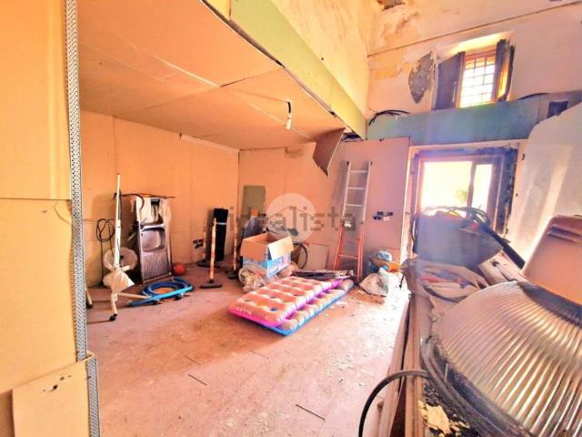 Rustici e casali in vendita di 60 m² in Via Giacomo Leopardi, 17