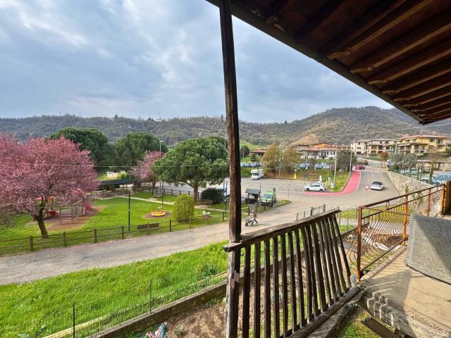 Rustici e casali in vendita di 60 m² in Via Madaschi, 75