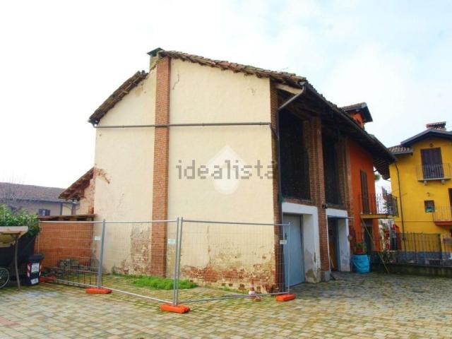 Rustici e casali in vendita di 60 m² in Via Nino Costa, 12