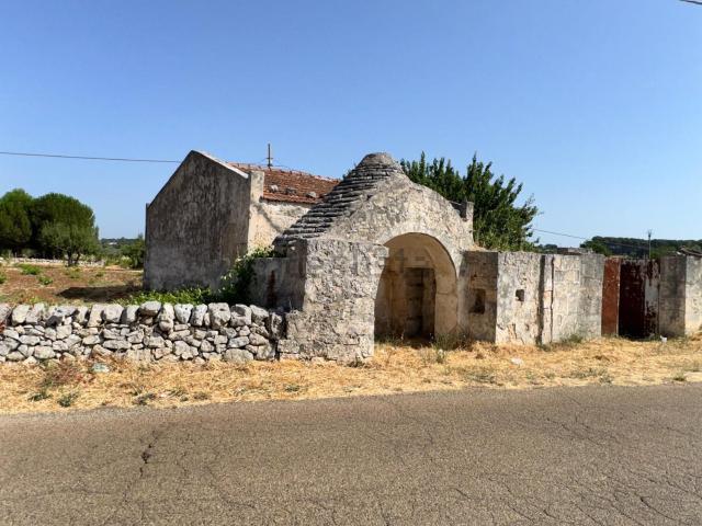 Rustici e casali in vendita di 60 m² in Via san carlo
