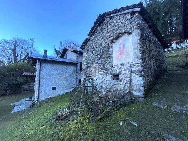 Rustici e casali in vendita di 60 m² in Via Posallo