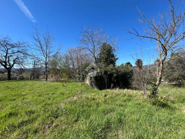 Rustici e casali in vendita di 60 m² in Contrada Pozziglio, 35