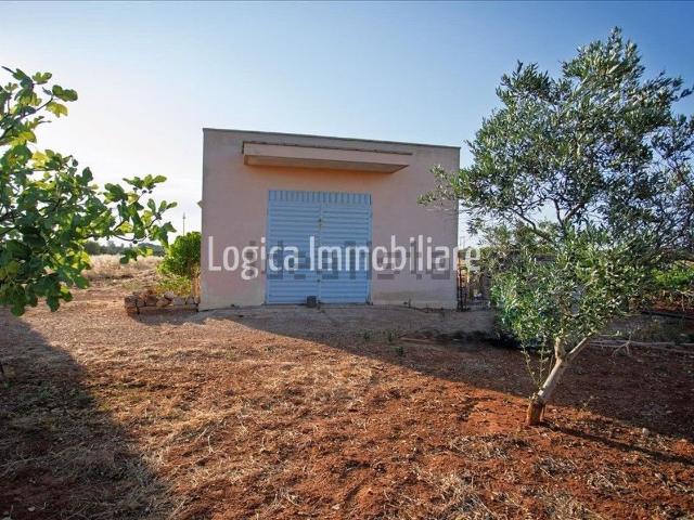 Rustici e casali in vendita di 60 m² in Strada Provinciale