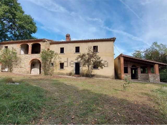 Rustici e casali in vendita di 620 m² in Strada provinciale 1 Setteponti