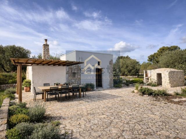 Rustici e casali in vendita di 64 m² in Contrada Acquarella