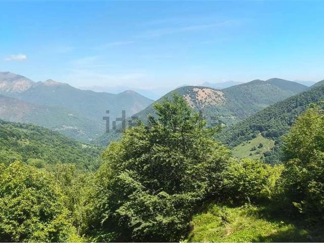 Rustici e casali in vendita di 64 m² in Località Alpino