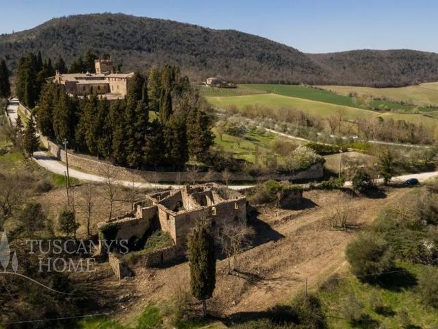Rustici e casali in vendita di 650 m²