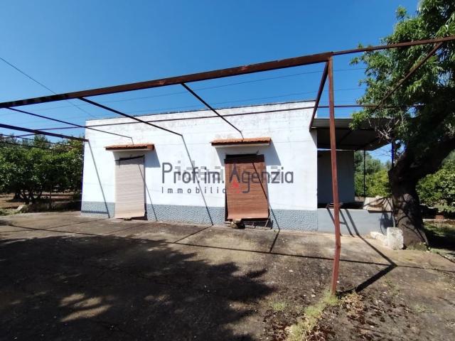 Rustici e casali in vendita di 65 m²