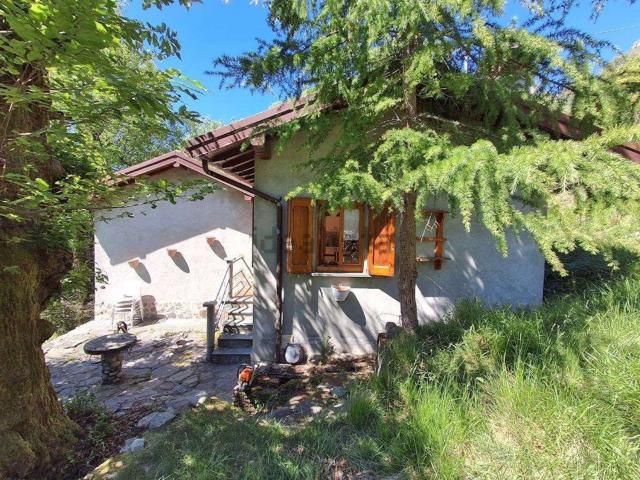 Rustici e casali in vendita di 65 m² in Via ai Monti
