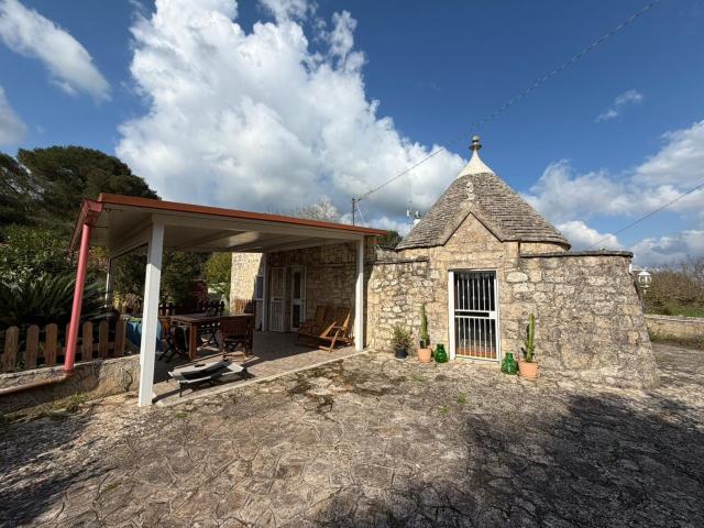 Rustici e casali in vendita di 65 m² in Via Massafra, 255