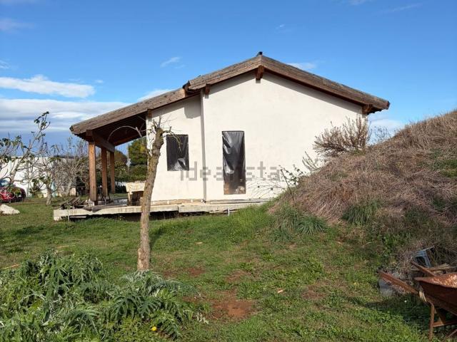 Rustici e casali in vendita di 65 m² in Via Procoio di Ceri, 6