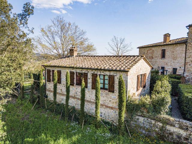 Rustici e casali in vendita di 69 m² in Località Fortilizio Di Campiglia