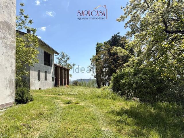 Rustici e casali in vendita di 700 m²