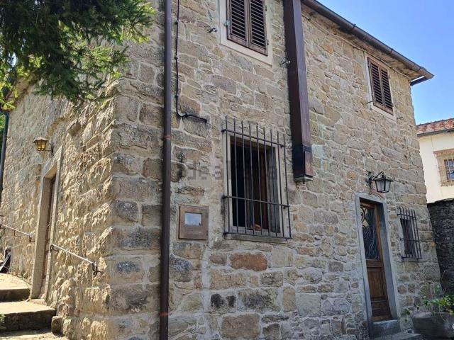 Rustici e casali in vendita di 70 m²