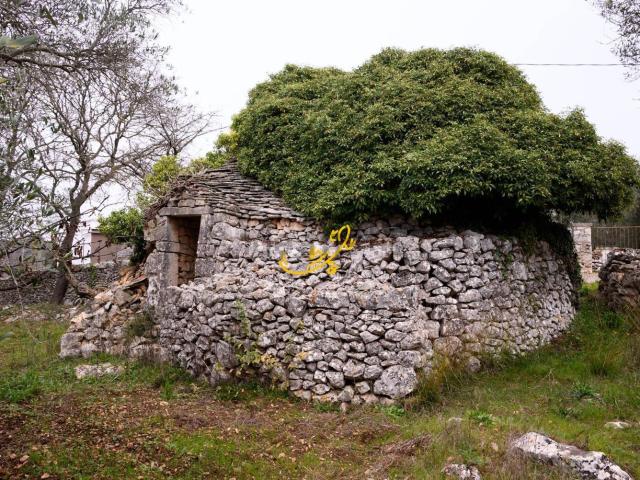 Rustici e casali in vendita di 70 m² in Via Montedoro