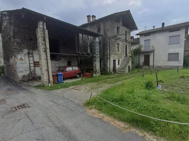 Rustici e casali in vendita di 70 m² in Via Sant&apos Agata, 49