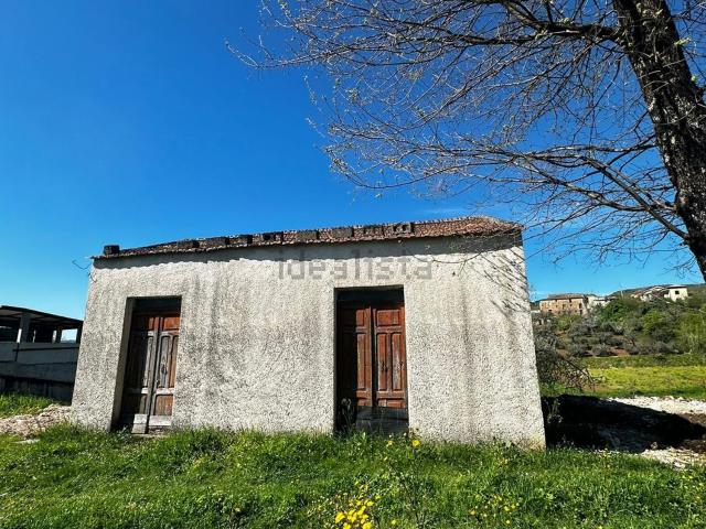 Rustici e casali in vendita di 70 m² in Via Vado Staccone