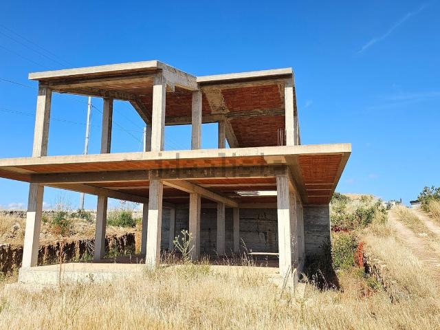 Rustici e casali in vendita di 70 m² in Contrada Spinazza, 5