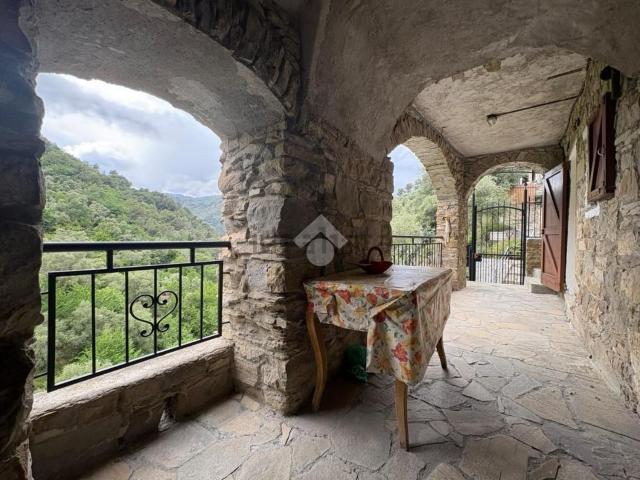 Rustici e casali in vendita di 72 m²
