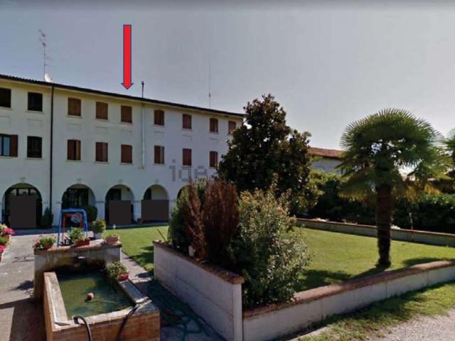 Rustici e casali in vendita di 755 m² in Via Cesare Battisti, 4