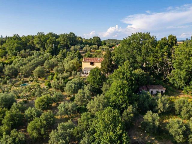 Rustici e casali in vendita di 75 m²