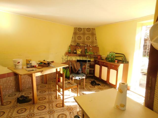 Rustici e casali in vendita di 75 m² in Via Sarno, 16
