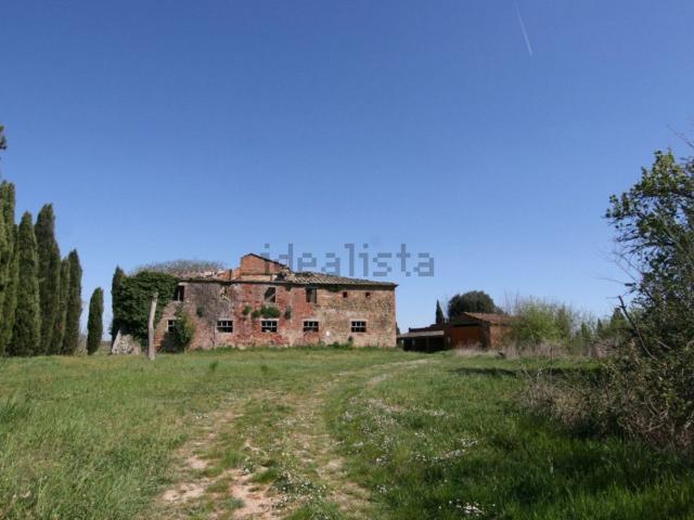 Rustici e casali in vendita di 760 m²