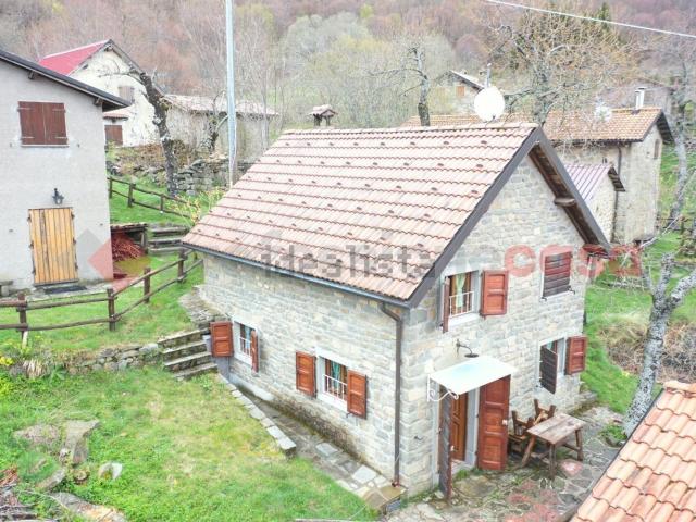 Rustici e casali in vendita di 76 m² in Località Campaiana, 17