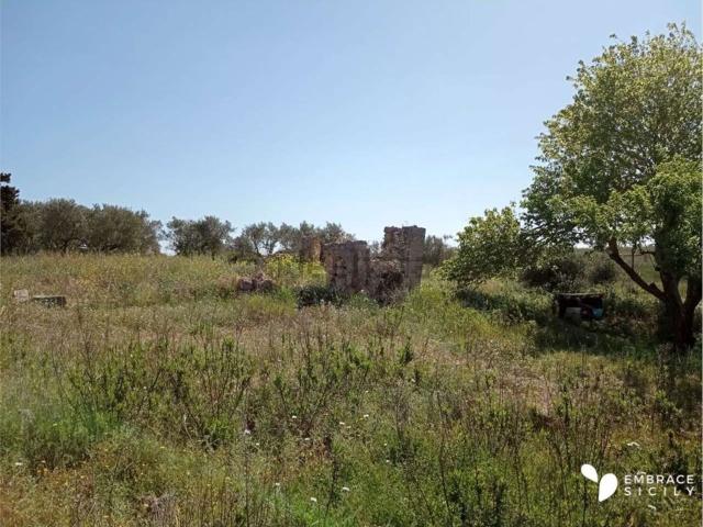 Rustici e casali in vendita di 77 m² in Strada Senza Nome